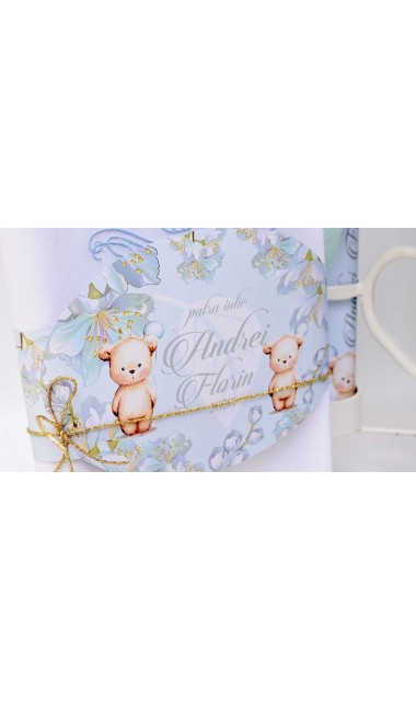 Trusou de botez cu eucalipt si ursuleti pe fundal bleu mint Little Blue Bear 14